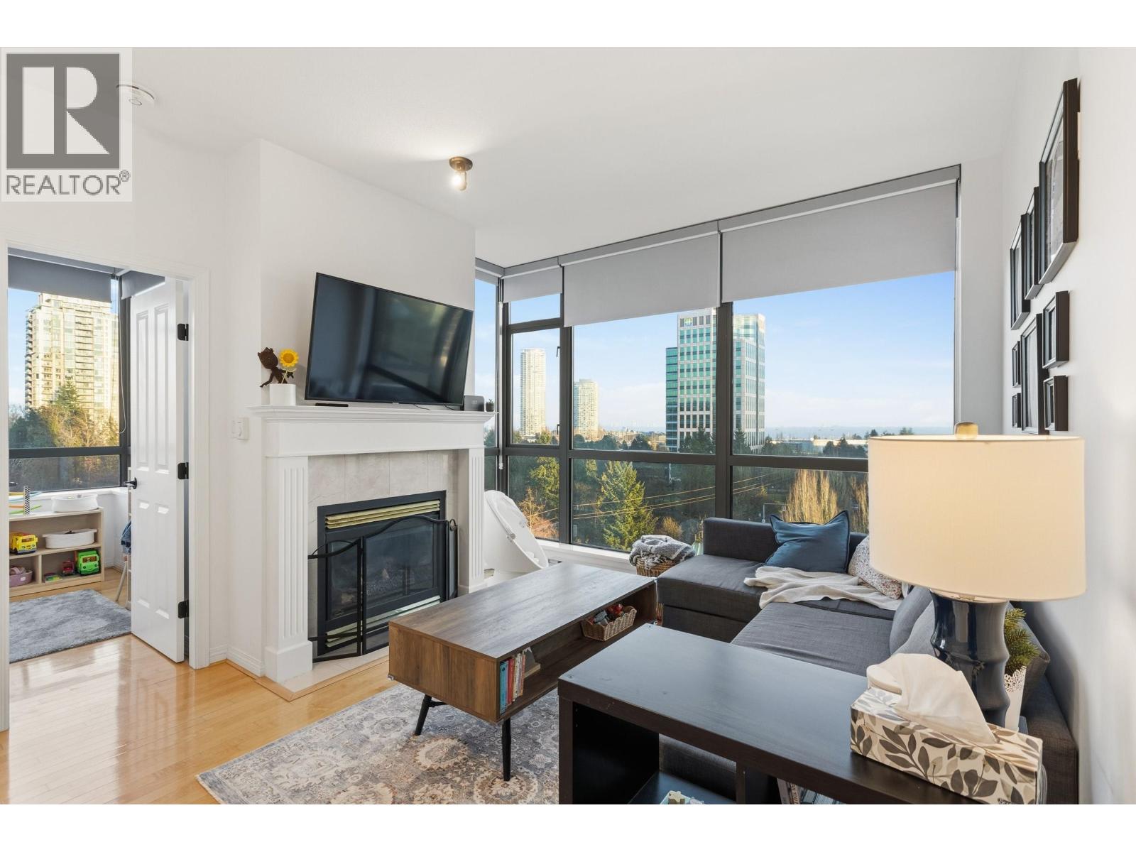 1003 6837 Station Hill Drive, Burnaby, British Columbia  V3N 5B7 - Photo 3 - R3097598