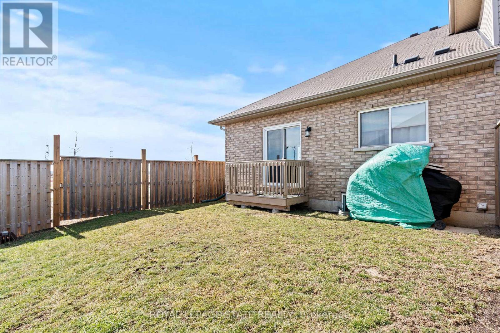 292 Keystone Crescent, Hamilton, Ontario  L0R 1P0 - Photo 40 - X12868186