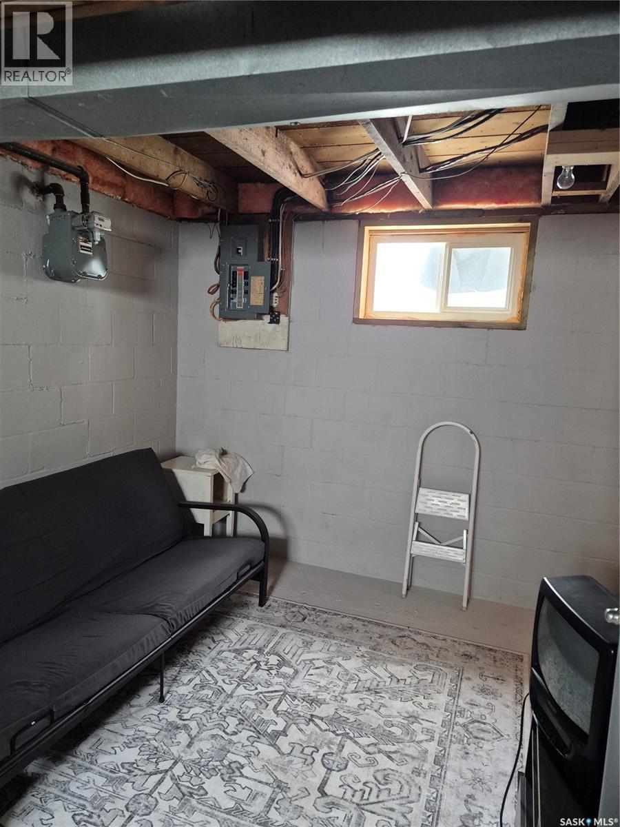 106 1st Street N, Wakaw, Saskatchewan  S0K 4P0 - Photo 15 - SK030070