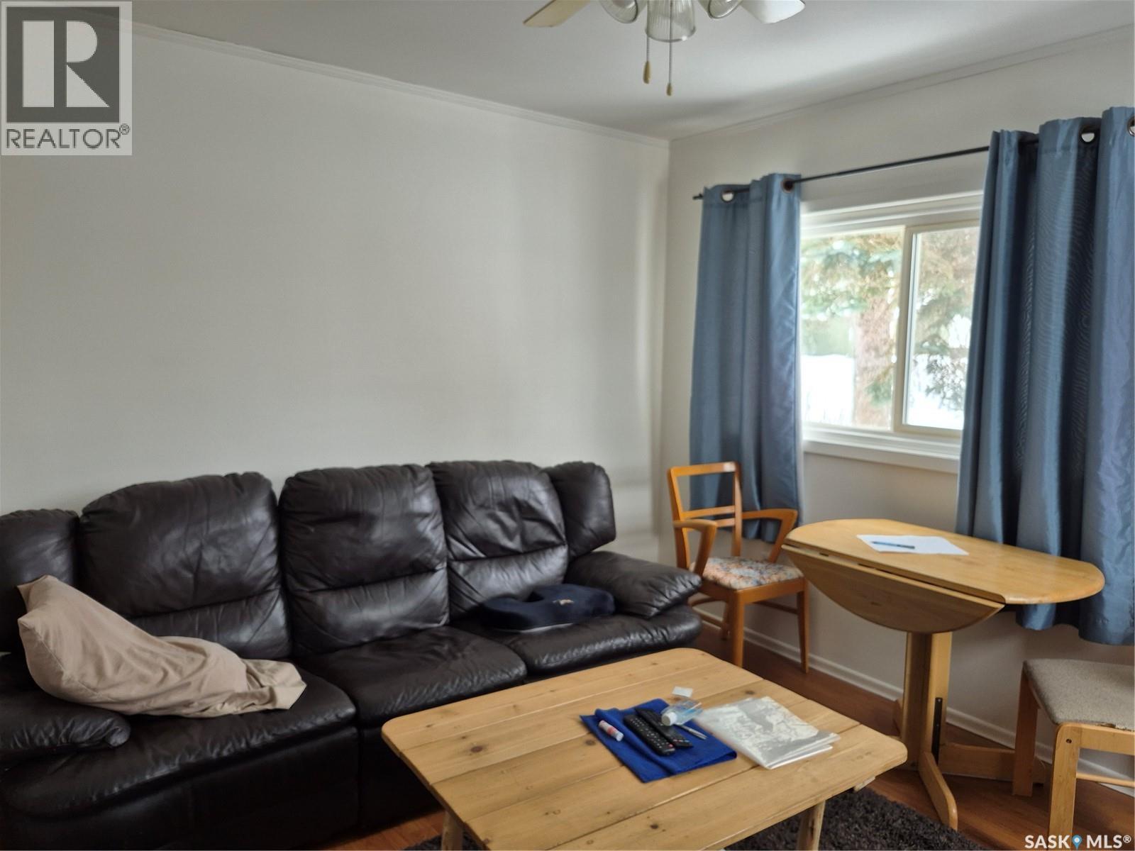 106 1st Street N, Wakaw, Saskatchewan  S0K 4P0 - Photo 5 - SK030070