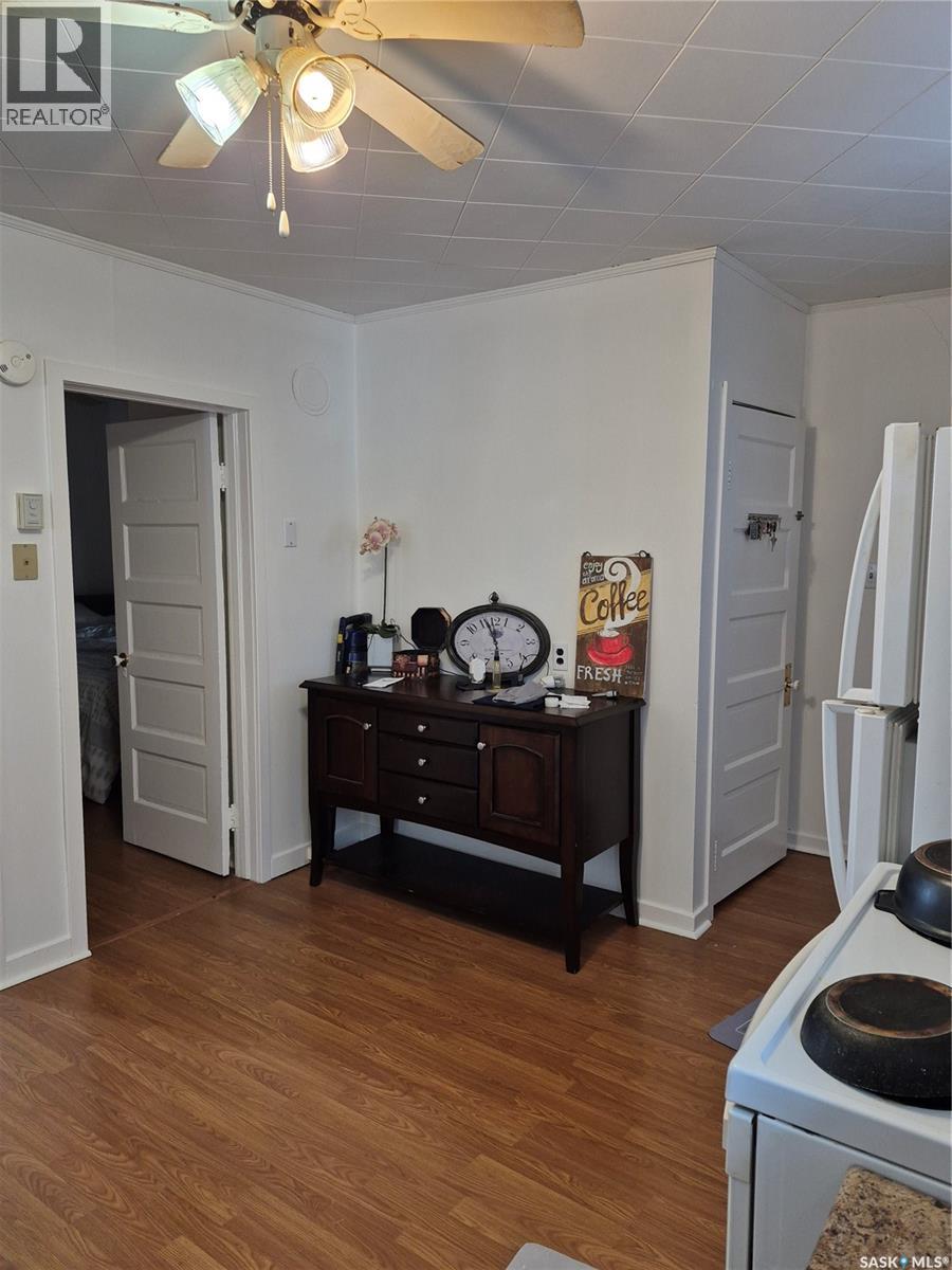 106 1st Street N, Wakaw, Saskatchewan  S0K 4P0 - Photo 6 - SK030070