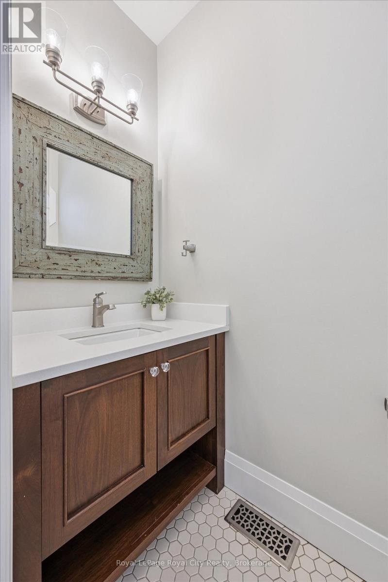 226 Carter Road, Puslinch, Ontario  N1L 1B8 - Photo 22 - X12855820