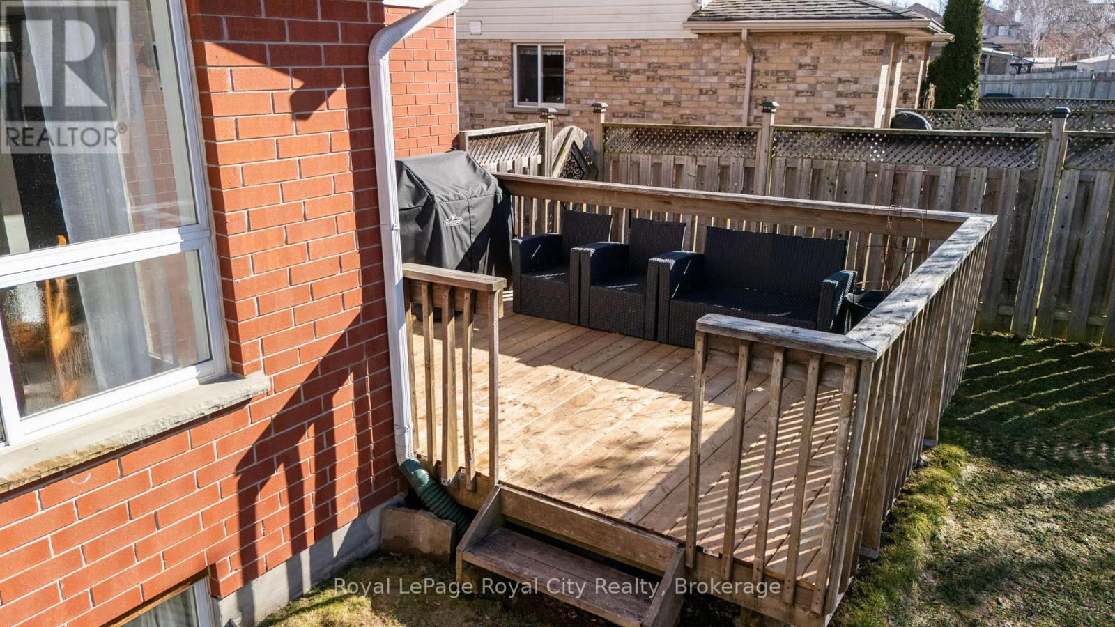 22 Law Drive, Guelph (Grange Road), Ontario  N1E 7G5 - Photo 37 - X12868222