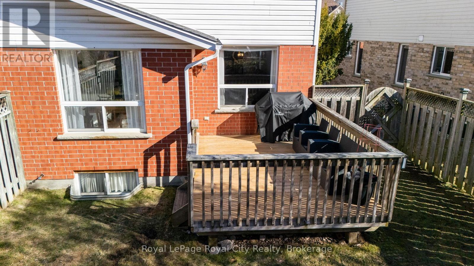 22 Law Drive, Guelph (Grange Road), Ontario  N1E 7G5 - Photo 38 - X12868222