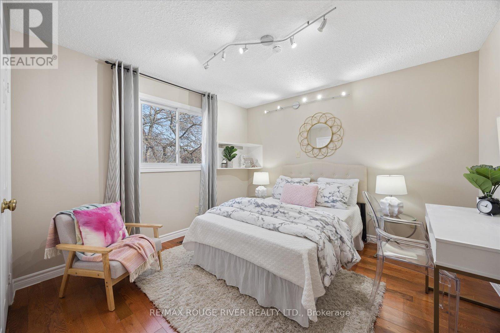 598 Maitland Drive, Pickering, Ontario  L1W 3T6 - Photo 24 - E12849072