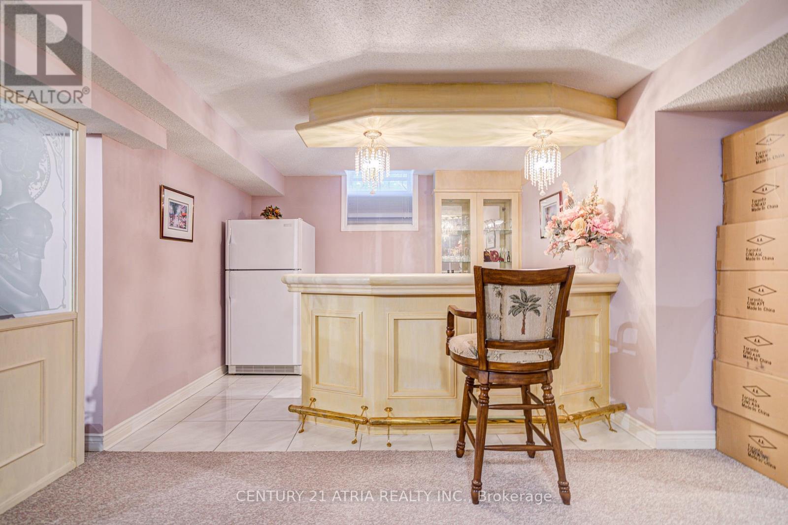 92 Springbrook Drive, Richmond Hill, Ontario  L4B 3P9 - Photo 44 - N12167380