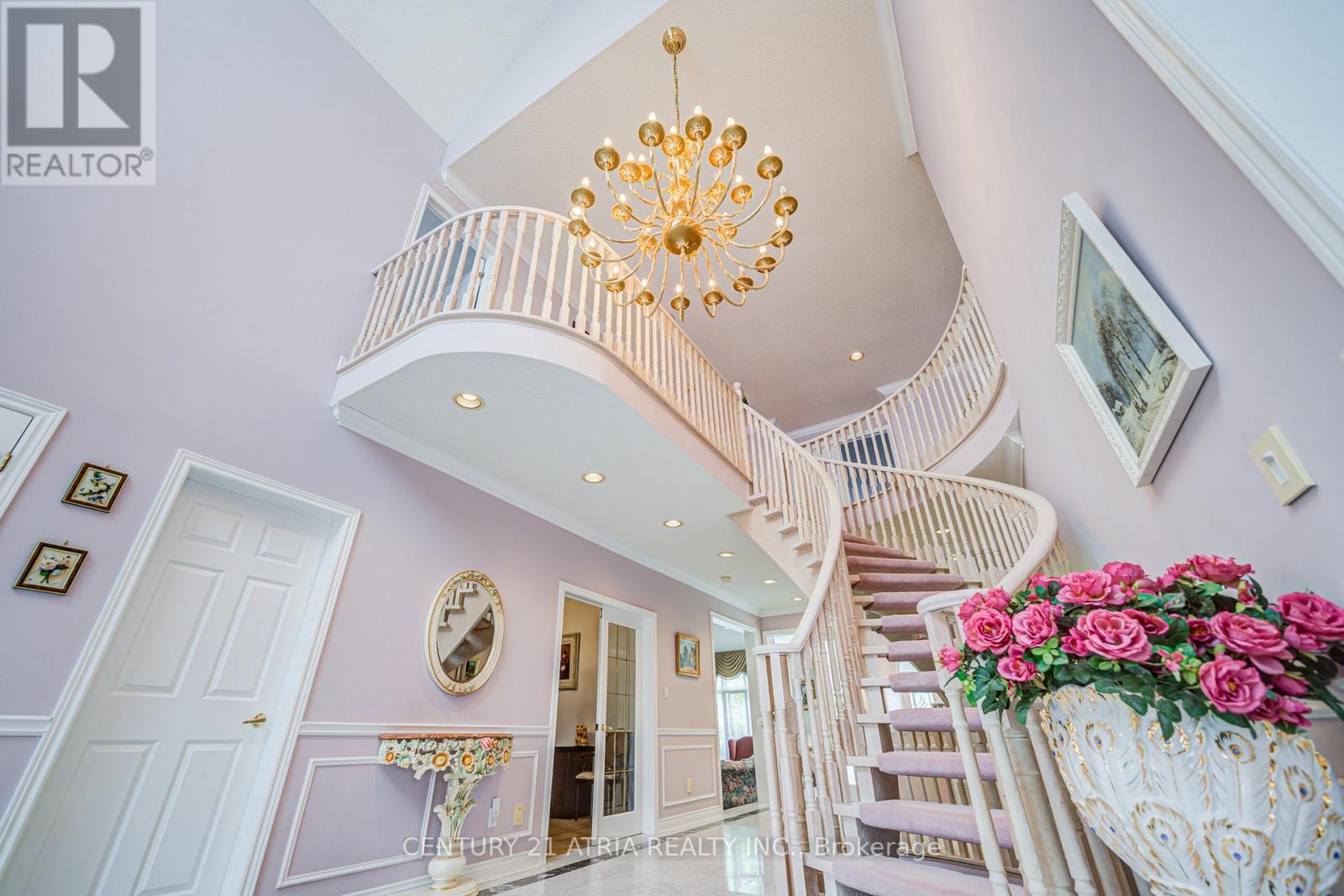 92 Springbrook Drive, Richmond Hill, Ontario  L4B 3P9 - Photo 28 - N12167380