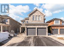 36 AUBURN COURT, Barrie, Ontario