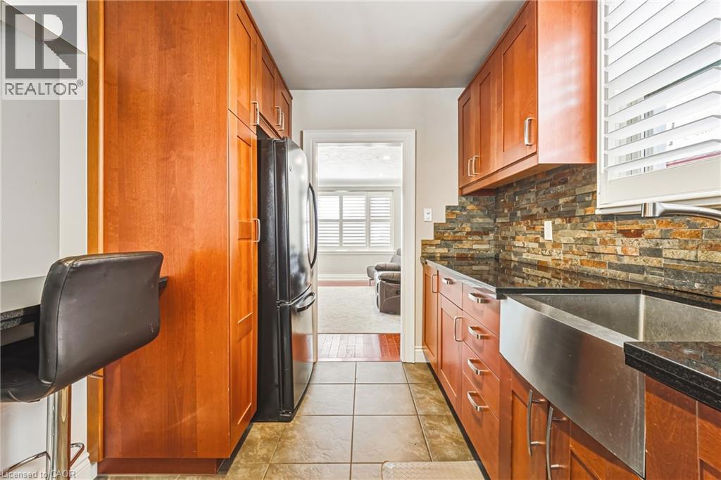 165 East 38th Street, Hamilton, Ontario  L8V 4E8 - Photo 16 - 40805965