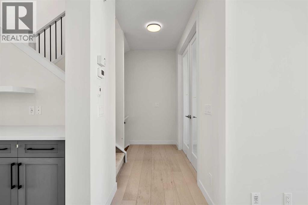 160 Crimson Ridge Place Nw, Calgary, Alberta  T3L 0K4 - Photo 6 - A2276828