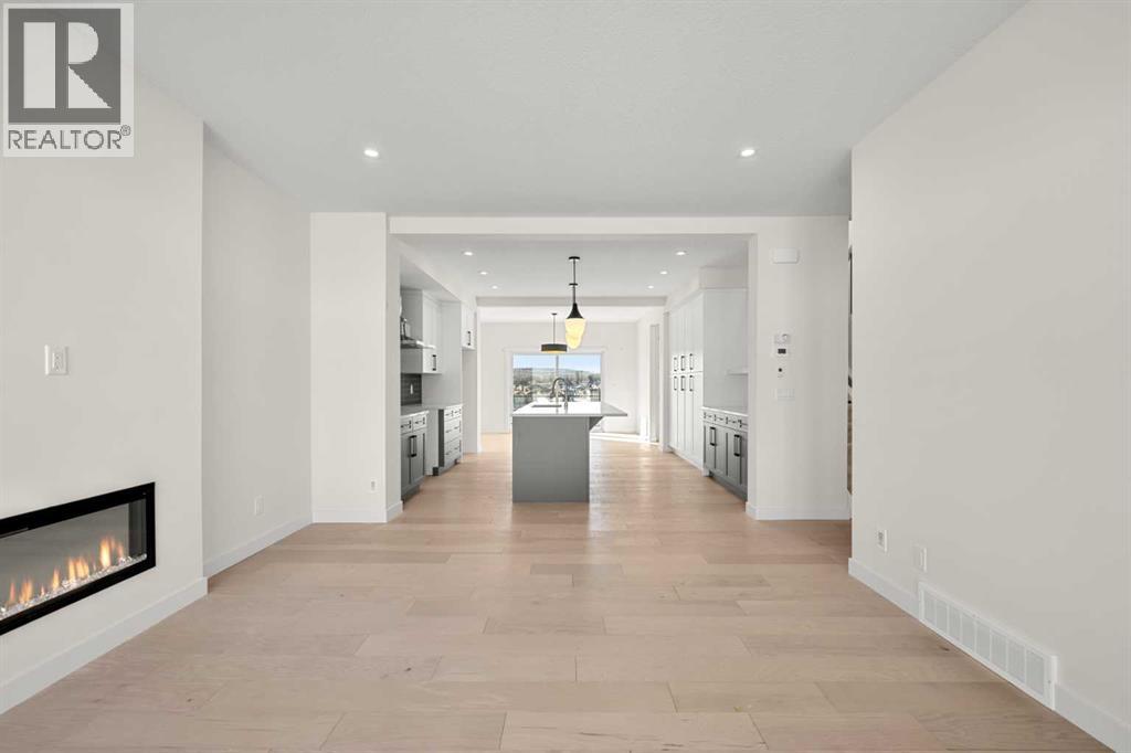 160 Crimson Ridge Place Nw, Calgary, Alberta  T3L 0K4 - Photo 9 - A2276828