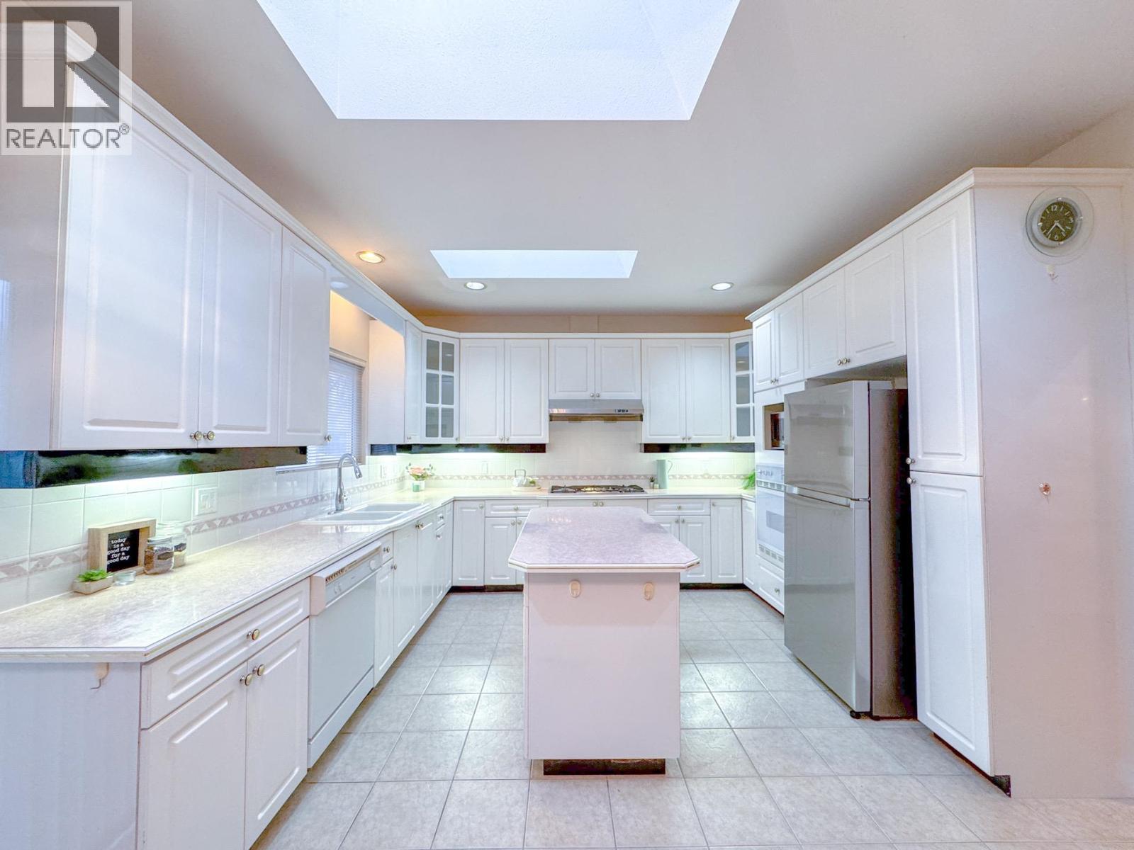 10675 Mckessock Place, Richmond, British Columbia  V6X 3Y3 - Photo 12 - R3098265