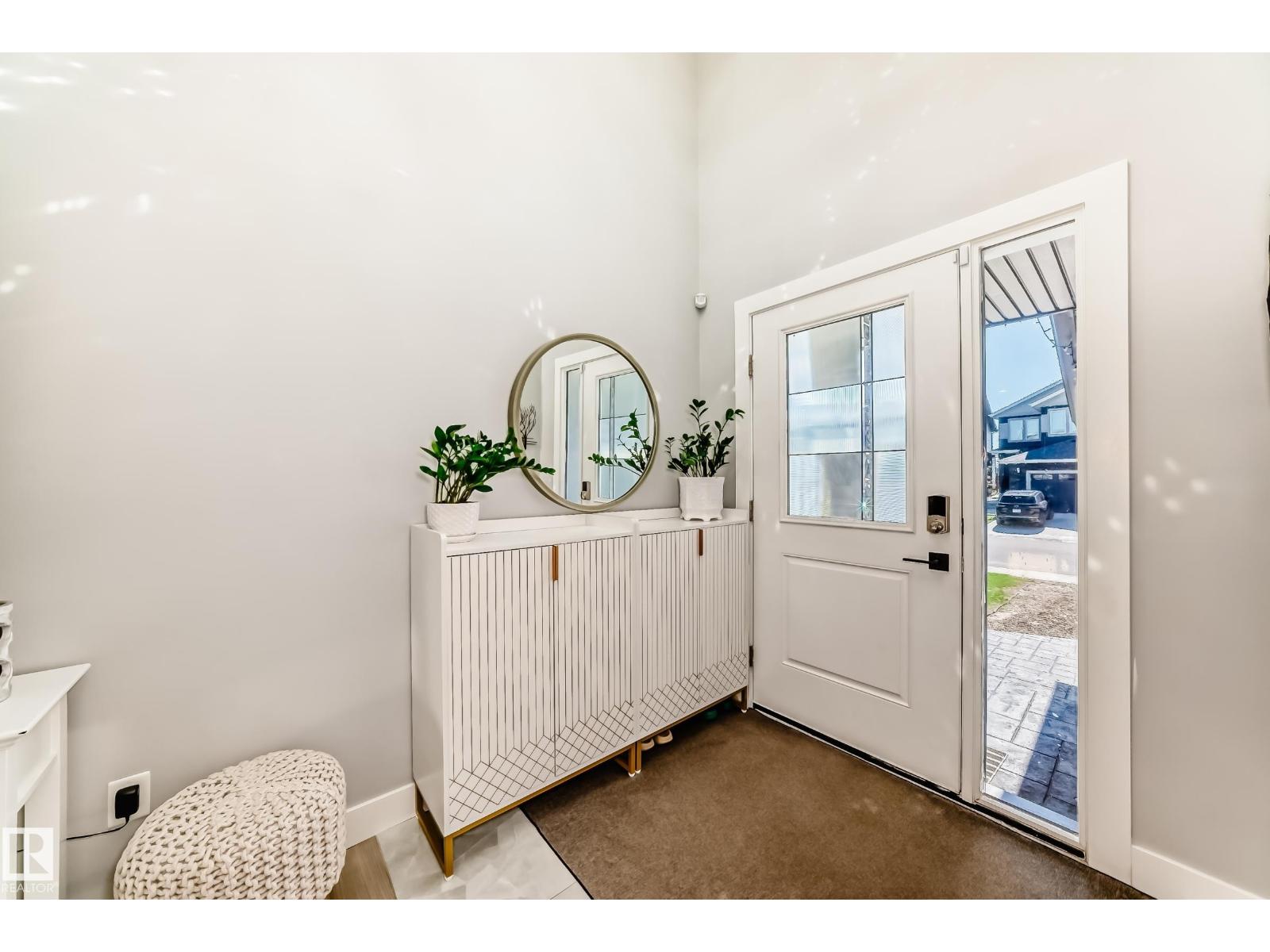 17920 59 St Nw, Edmonton, Alberta  T5Y 3W8 - Photo 2 - E4476739