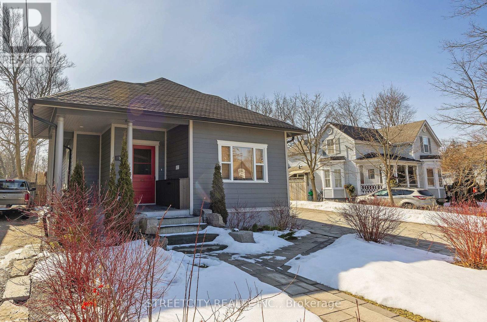 55 Tecumseh Avenue, London South, Ontario  N6C 1R5 - Photo 2 - X12868382