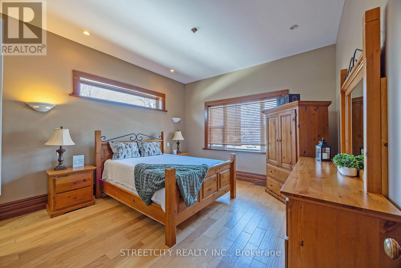 55 Tecumseh Avenue, London South, Ontario  N6C 1R5 - Photo 20 - X12868382