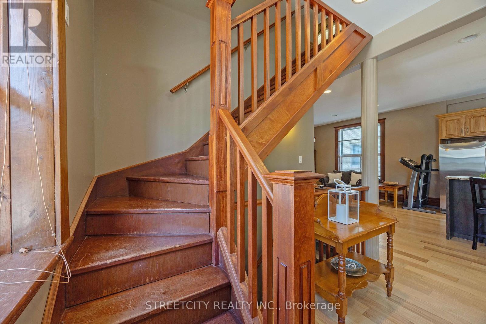 55 Tecumseh Avenue, London South, Ontario  N6C 1R5 - Photo 26 - X12868382