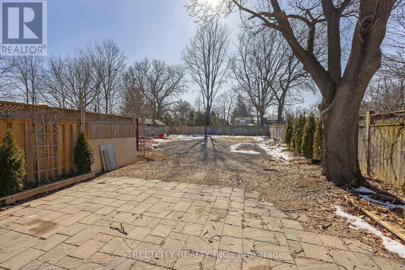 55 Tecumseh Avenue, London South, Ontario  N6C 1R5 - Photo 37 - X12868382