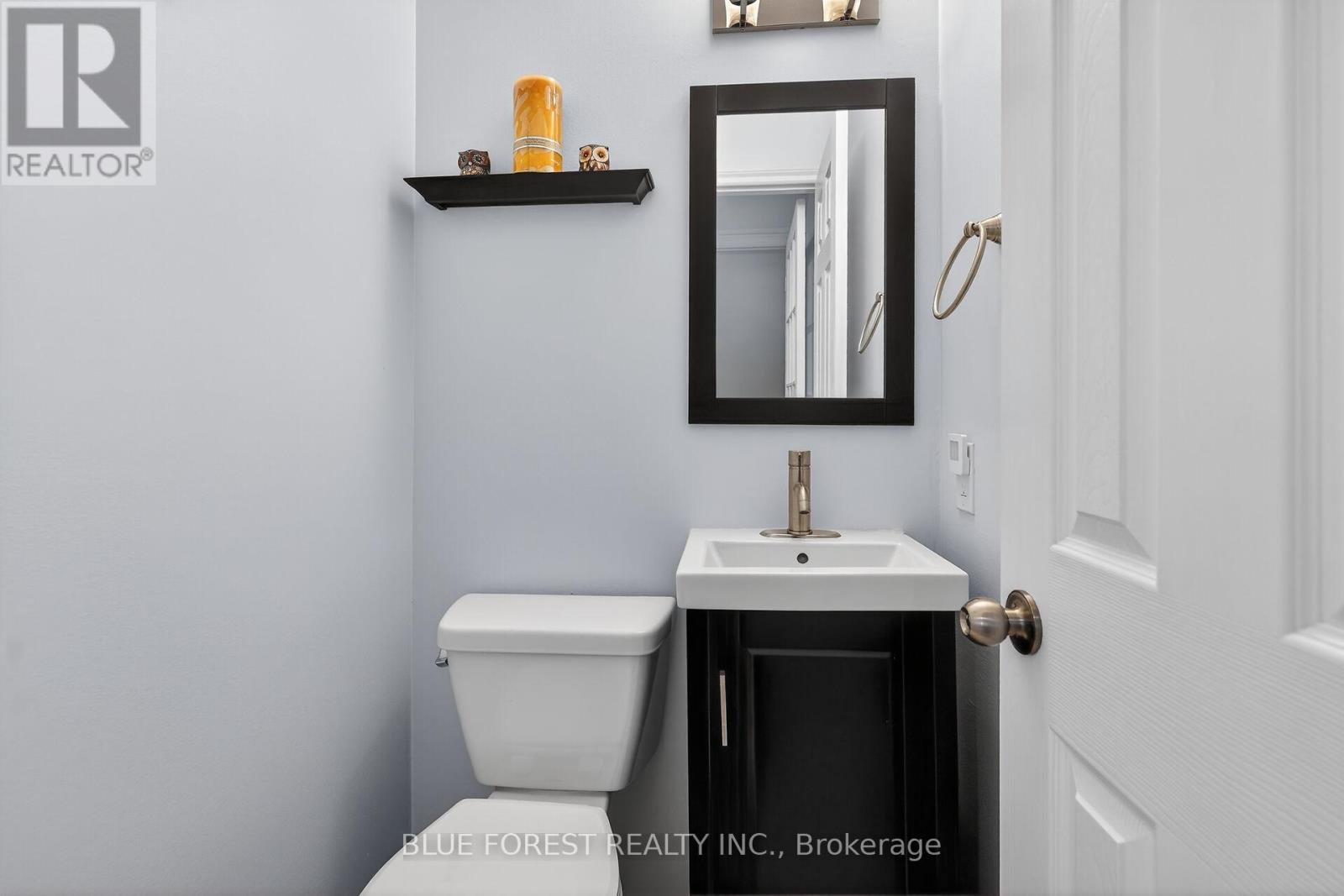 74 - 700 Exeter Road, London South, Ontario  N6E 1L2 - Photo 12 - X12868434