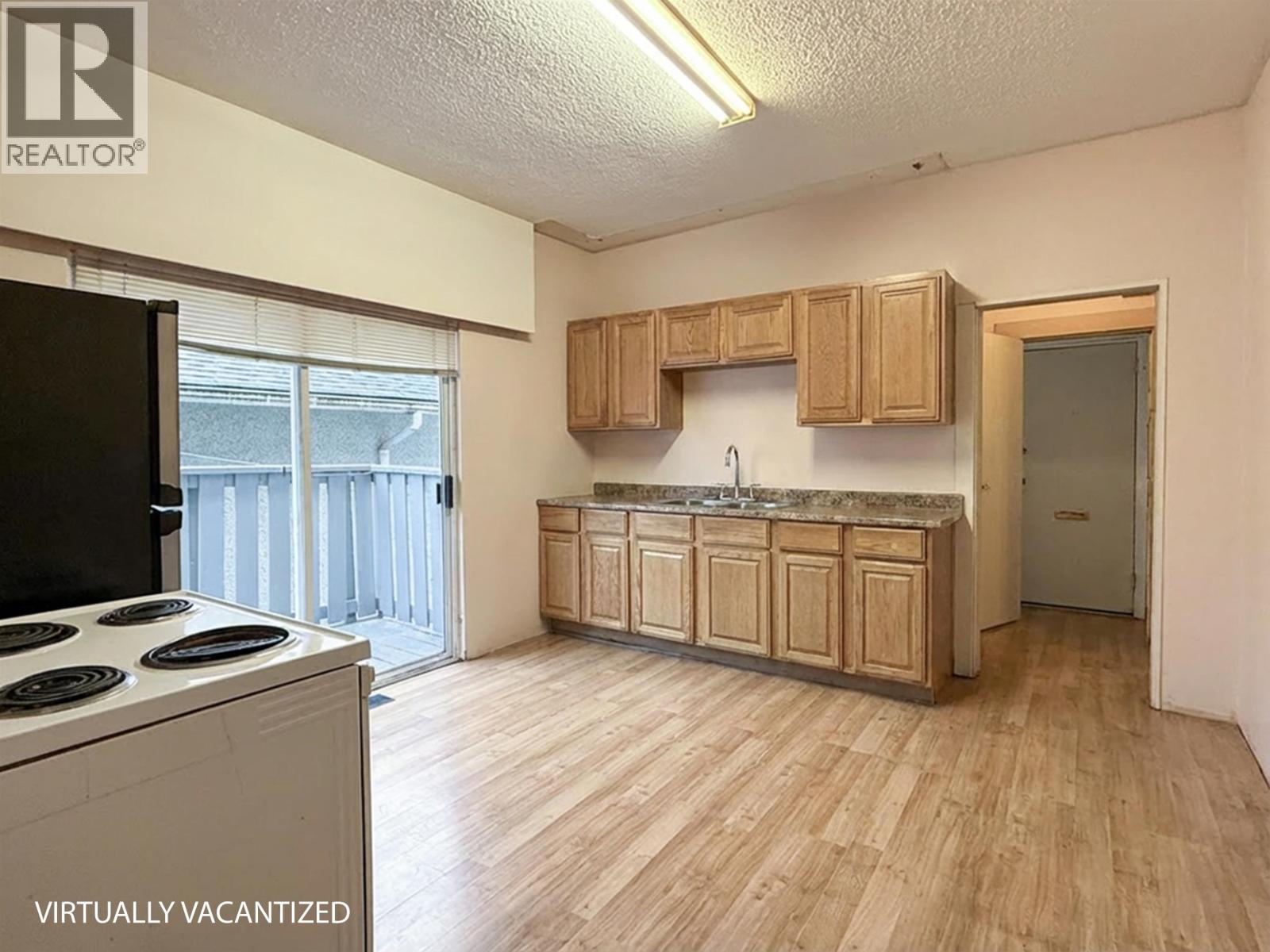 2354 E 33rd Avenue, Vancouver, British Columbia  V5R 2S3 - Photo 11 - R3085964