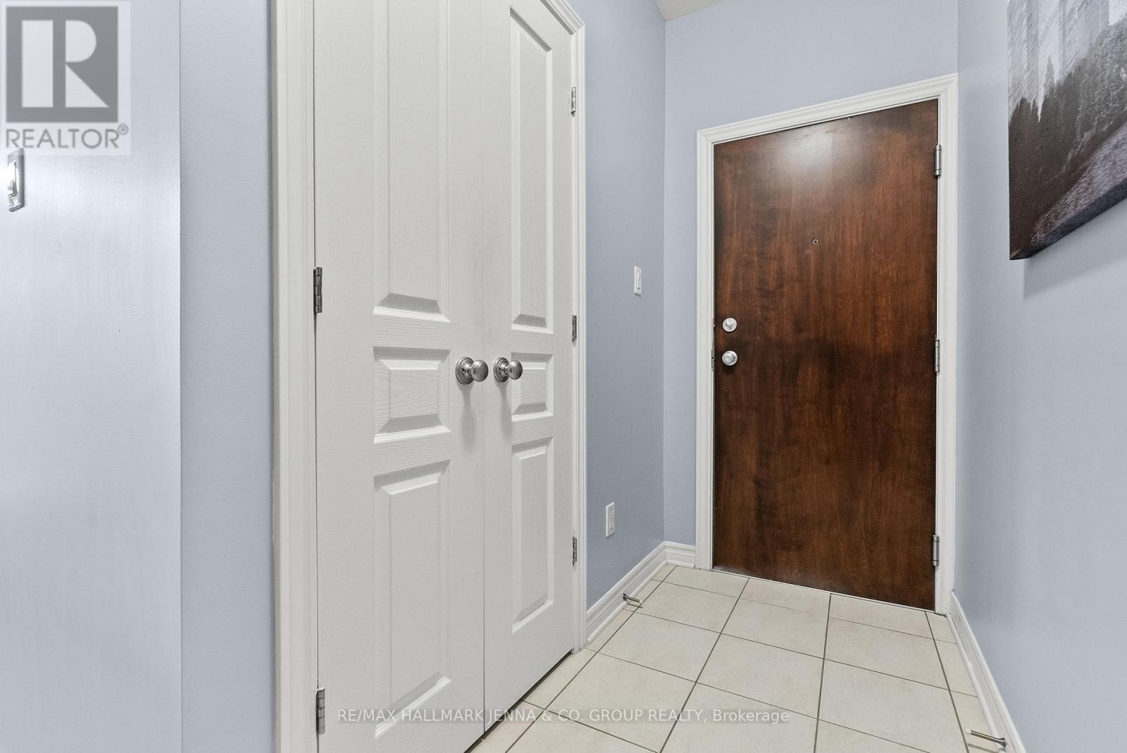 A - 34 Tadley Private, Ottawa, Ontario  K2J 2T3 - Photo 3 - X12868310