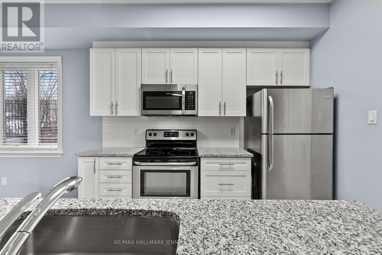 A - 34 Tadley Private, Ottawa, Ontario  K2J 2T3 - Photo 9 - X12868310