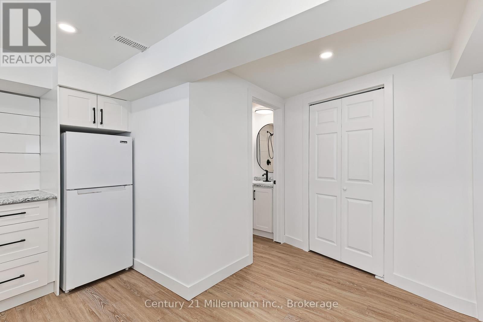 509 Tenth Street, Collingwood, Ontario  L9Y 2L7 - Photo 14 - S12868398