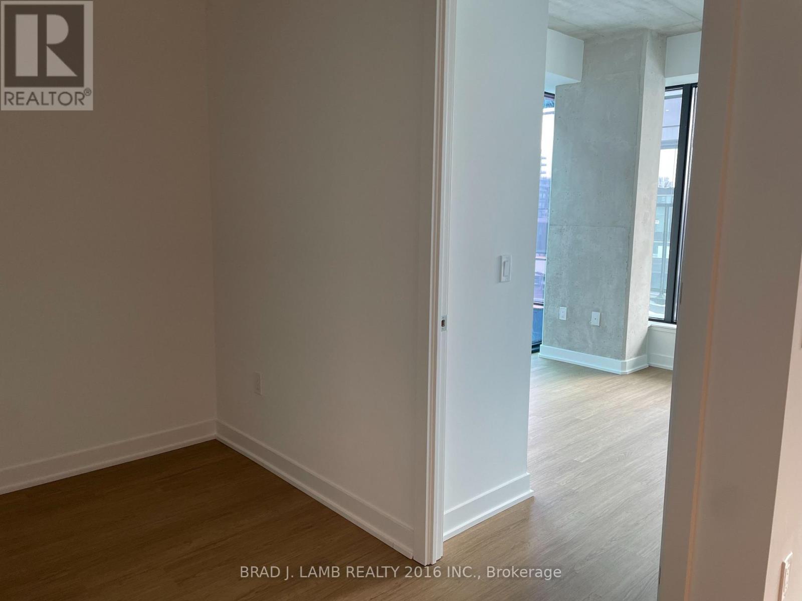 1302 - 284 King Street, Toronto, Ontario  M5A 1K4 - Photo 6 - C12868326