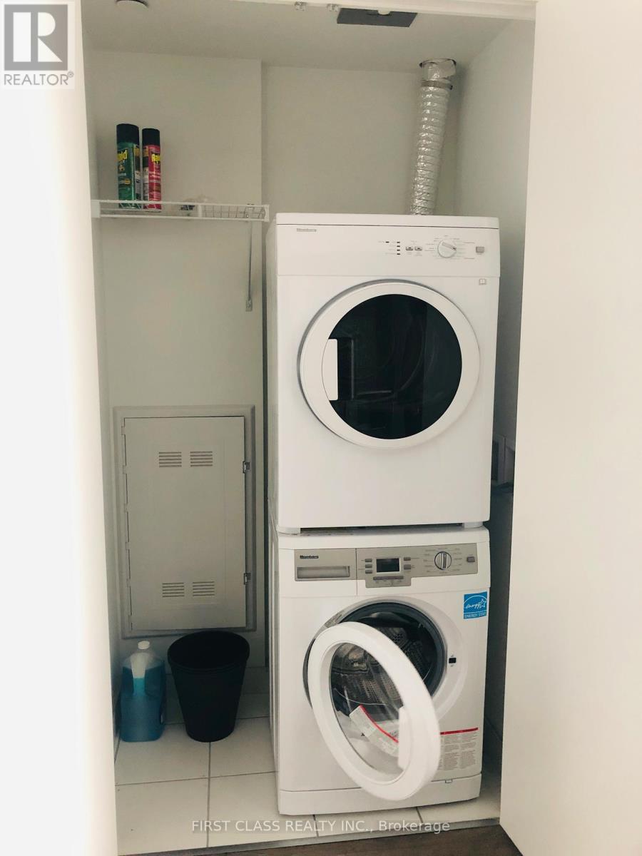 2707 - 15 Grenville Street, Toronto, Ontario  M2Y 0B9 - Photo 11 - C12868358