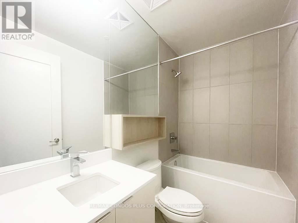 1113 - 60 Princess Street, Toronto, Ontario  M5A 2C7 - Photo 5 - C12868378