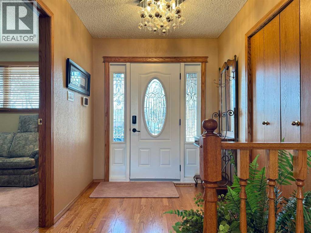 335 28 Street S, Lethbridge, Alberta  T1J 3S7 - Photo 4 - A2281909