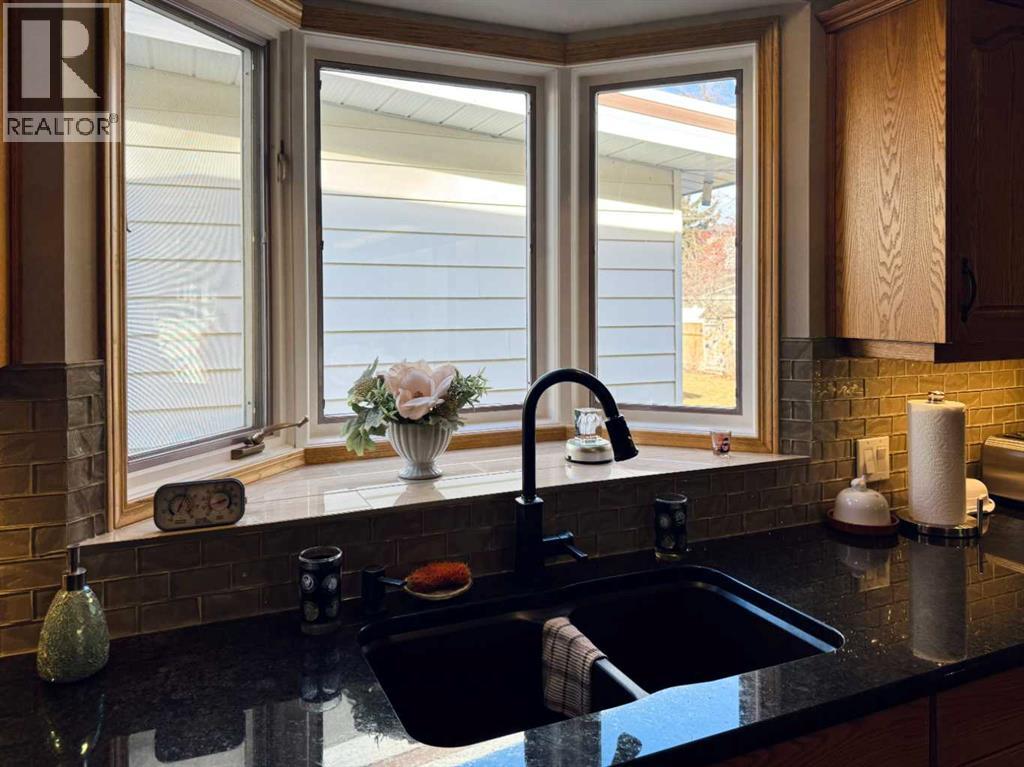 335 28 Street S, Lethbridge, Alberta  T1J 3S7 - Photo 16 - A2281909