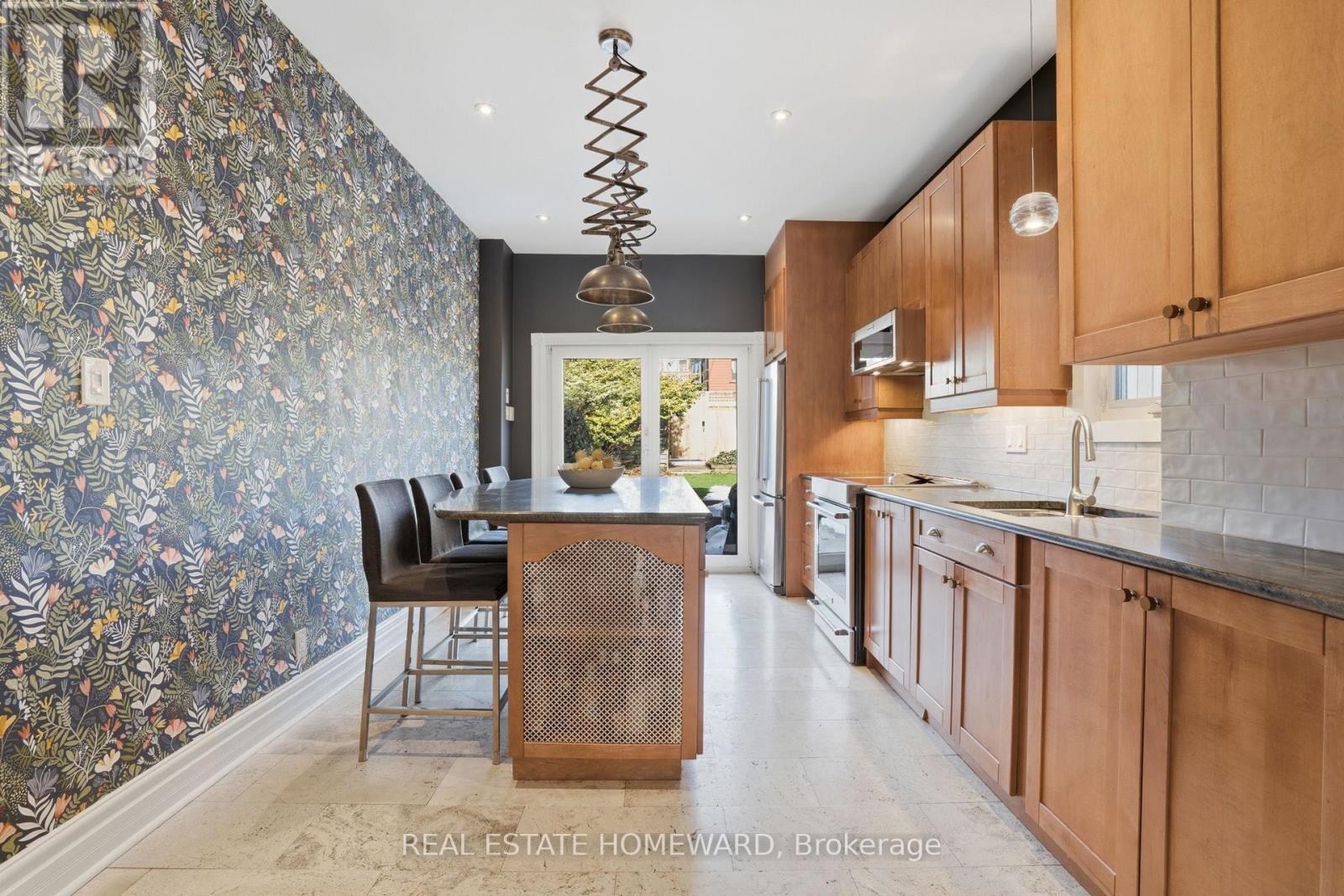 158 First Avenue, Toronto, Ontario  M4M 1X1 - Photo 12 - E12868294