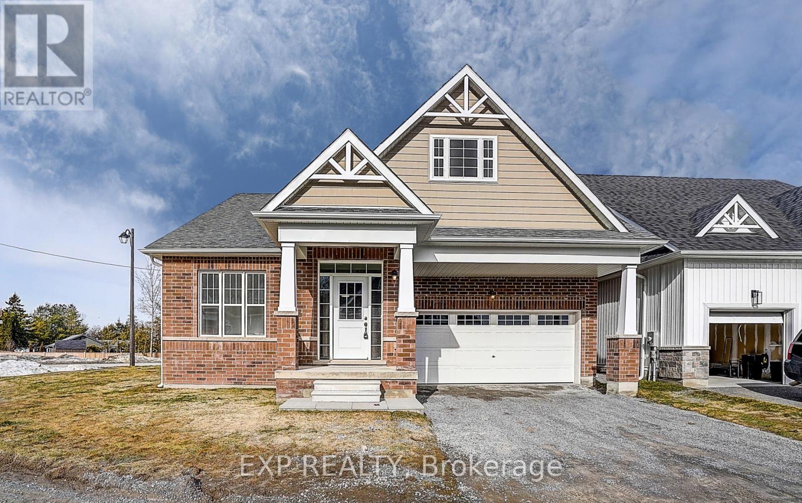 4 PALMIRA DRIVE, Georgina, Ontario