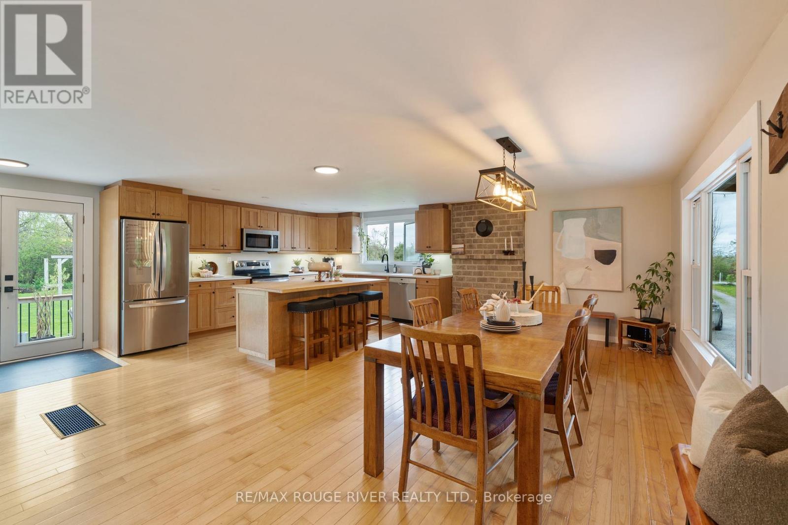 566 Cottingham Road, Kawartha Lakes, Ontario  K0L 2W0 - Photo 6 - X12709440