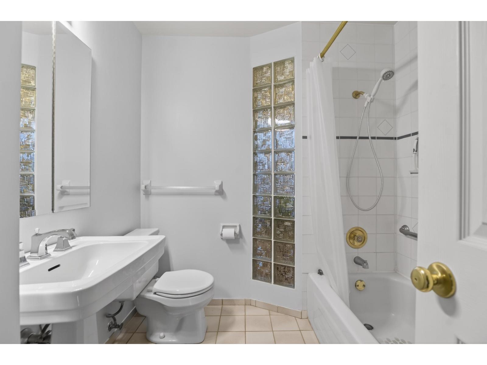 12337 Seacrest Drive, Surrey, British Columbia  V4A 3J8 - Photo 23 - R3097693