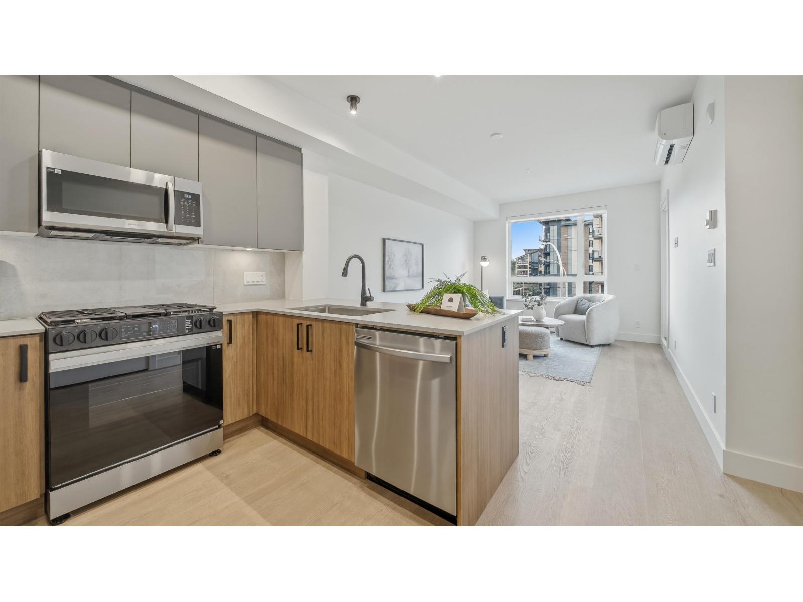 A213 8230 208b Street, Langley, British Columbia  V2Y 4A2 - Photo 6 - R3098069