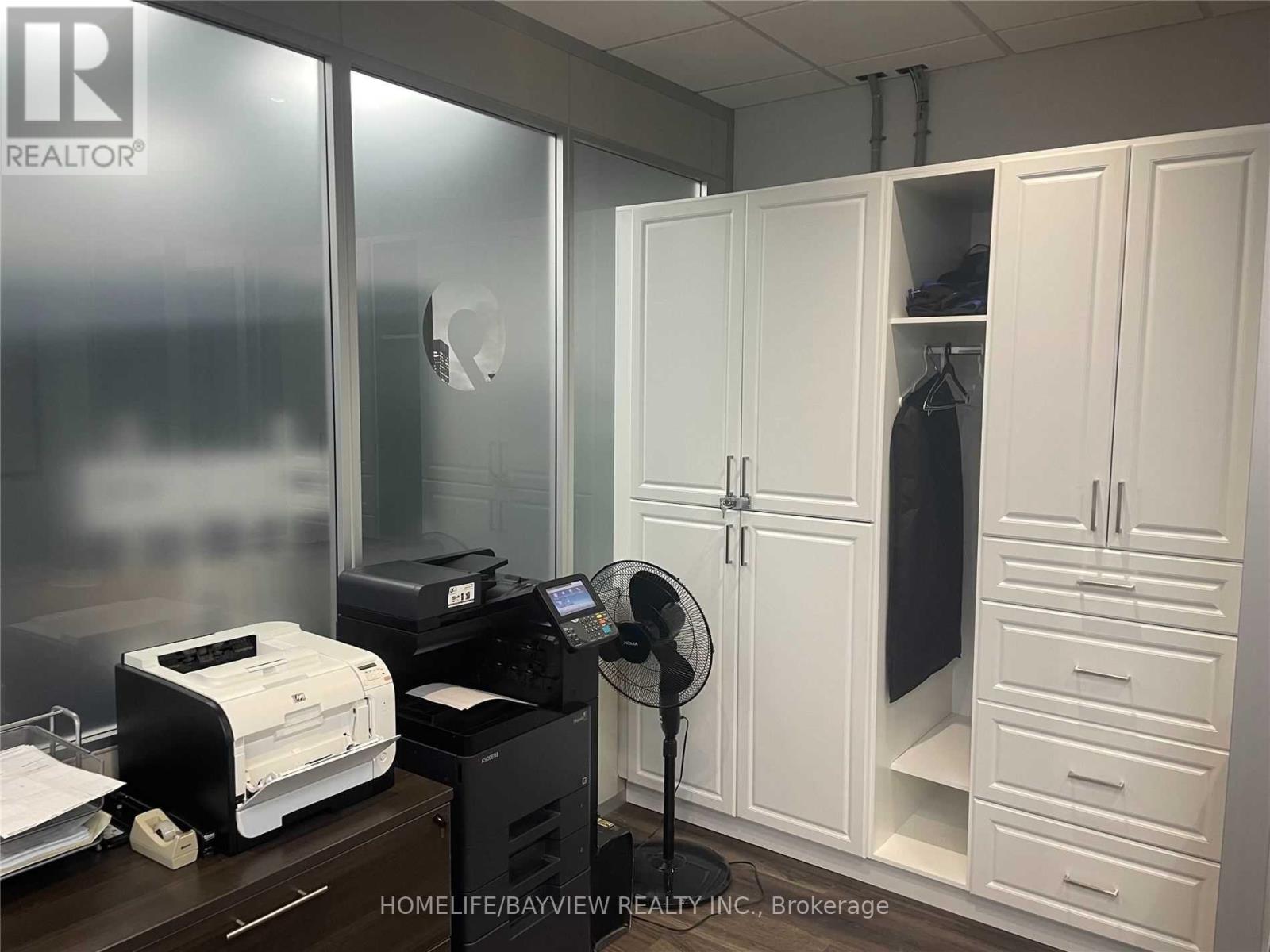 304 - 505 Highway 7 E, Markham (Commerce Valley), Ontario  L3T 7T1 - Photo 7 - N12868280