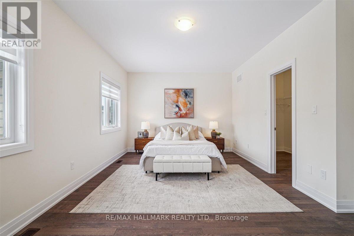 21 La Reine Avenue, Richmond Hill (Oak Ridges), Ontario  L4E 1N3 - Photo 25 - N12868400