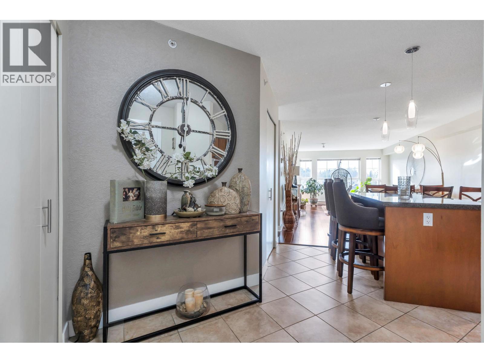 414 19677 Meadow Gardens Way, Pitt Meadows, British Columbia  V3Y 0A2 - Photo 4 - R3078453