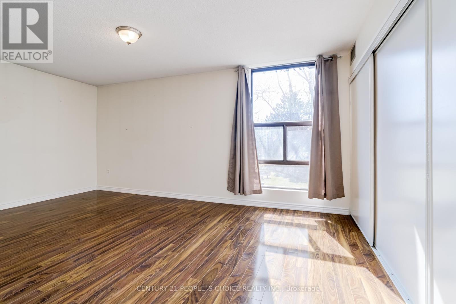 202 - 4 Kings Cross Road, Brampton (Queen Street Corridor), Ontario  L6T 3X8 - Photo 15 - W12868312