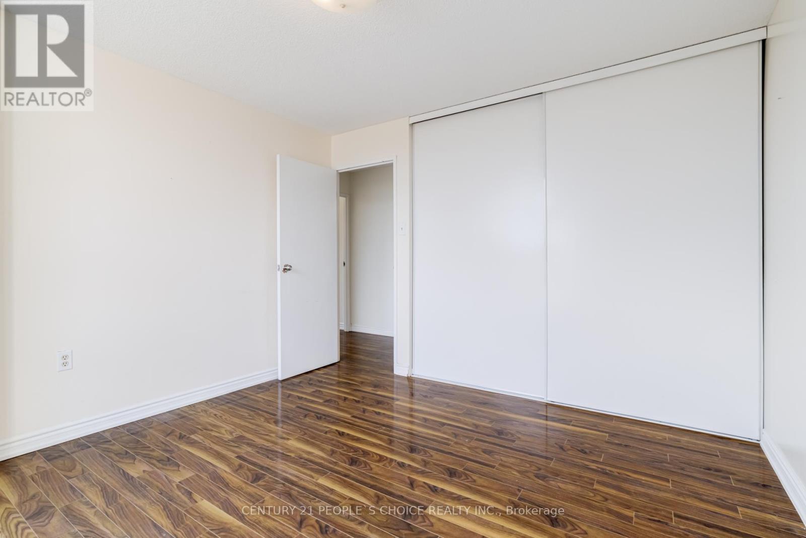 202 - 4 Kings Cross Road, Brampton (Queen Street Corridor), Ontario  L6T 3X8 - Photo 21 - W12868312