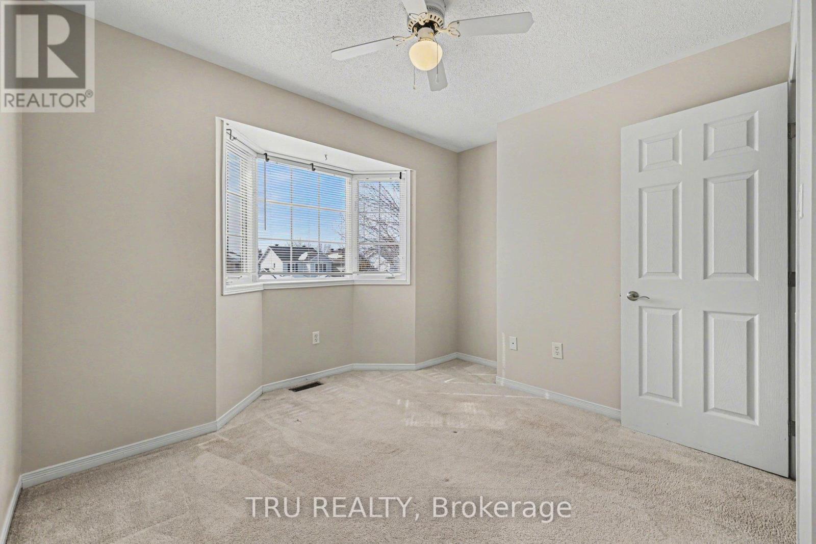 37 Daventry Crescent, Ottawa, Ontario  K2J 4N6 - Photo 23 - X12855878