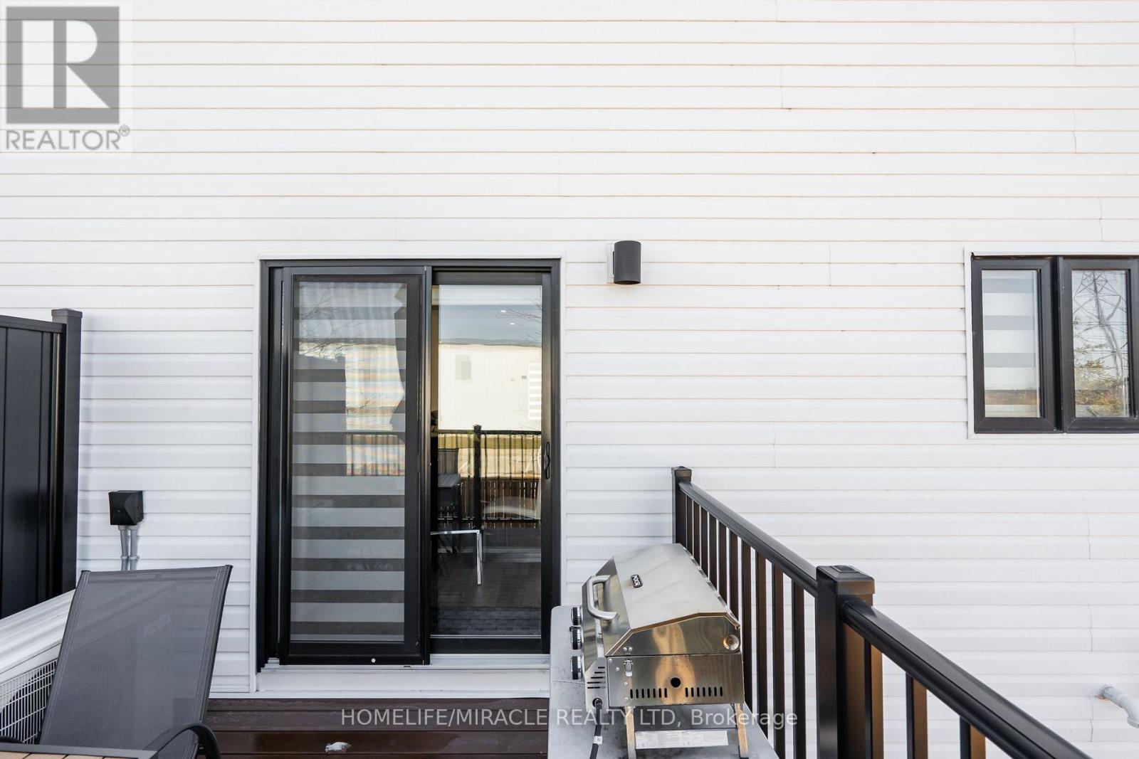 825 - 4263 Fourth Avenue, Niagara Falls, Ontario  L2E 0C2 - Photo 27 - X12868292