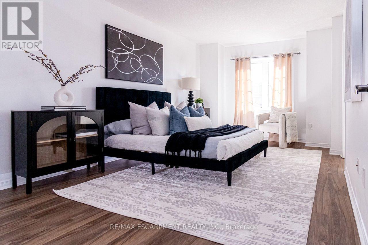 19 Cromarty Avenue, Haldimand, Ontario  N3W 0B6 - Photo 25 - X12868354