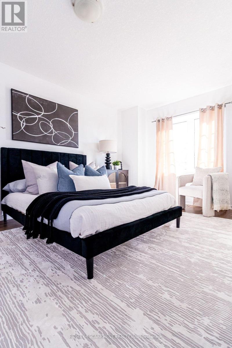 19 Cromarty Avenue, Haldimand, Ontario  N3W 0B6 - Photo 27 - X12868354