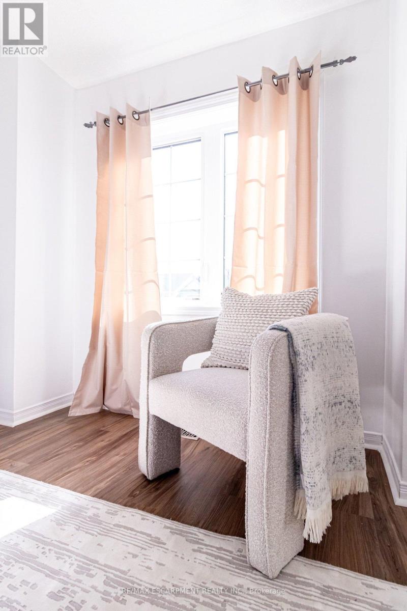 19 Cromarty Avenue, Haldimand, Ontario  N3W 0B6 - Photo 28 - X12868354