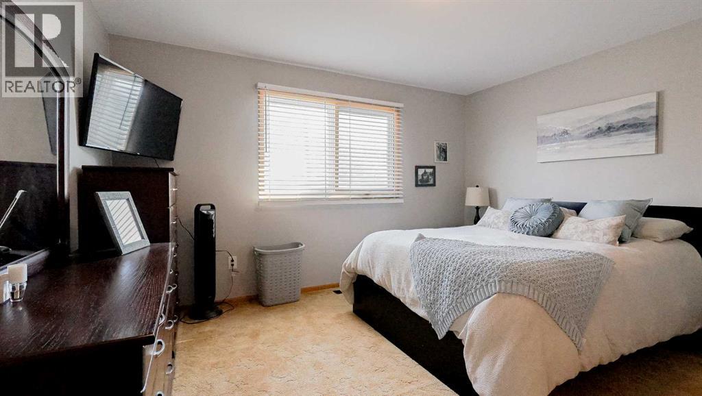 506 2 Street W, Bow Island, Alberta  T0K 0G0 - Photo 12 - A2291087