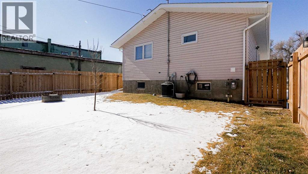 506 2 Street W, Bow Island, Alberta  T0K 0G0 - Photo 33 - A2291087