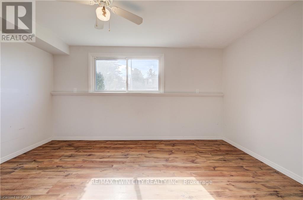 1099 Sovereign Road, Woodstock, Ontario  N4S 5P3 - Photo 20 - X12868440