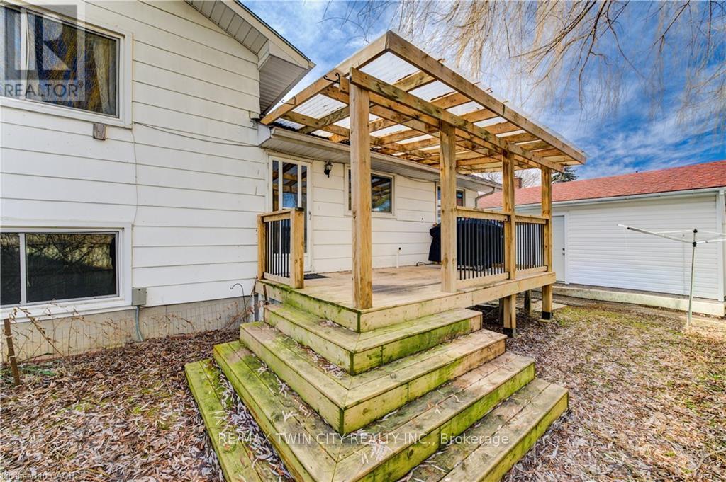 1099 Sovereign Road, Woodstock, Ontario  N4S 5P3 - Photo 29 - X12868440